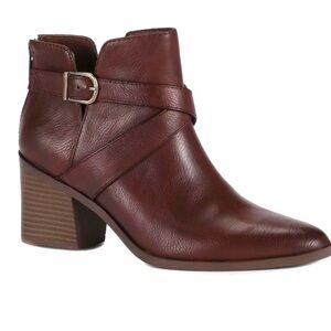 Frye and Co Pembrooke Block Heel Ankle Boots Size 6.5 NWOT